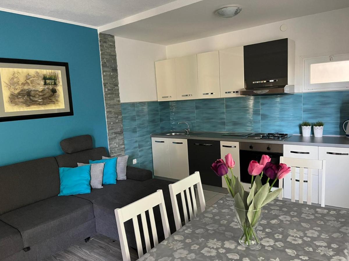 Mucic Apartments Makarska Eksteriør billede