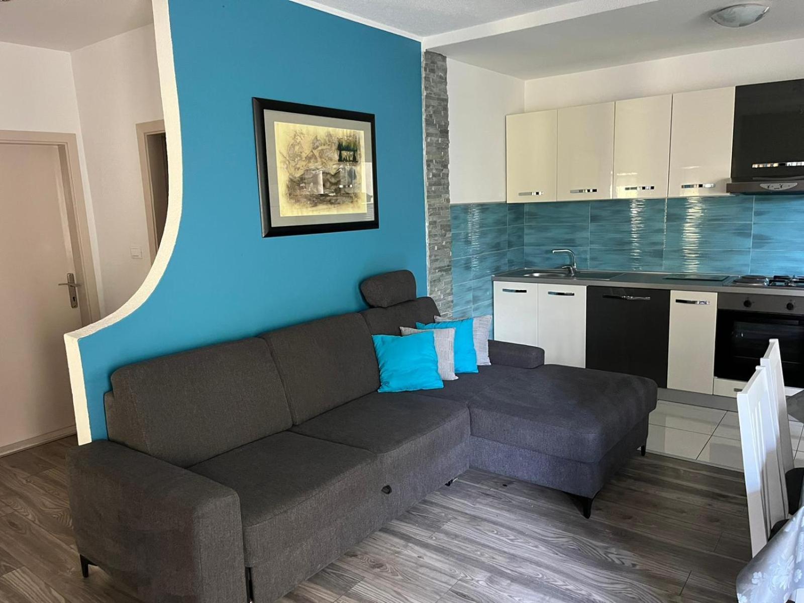 Mucic Apartments Makarska Eksteriør billede