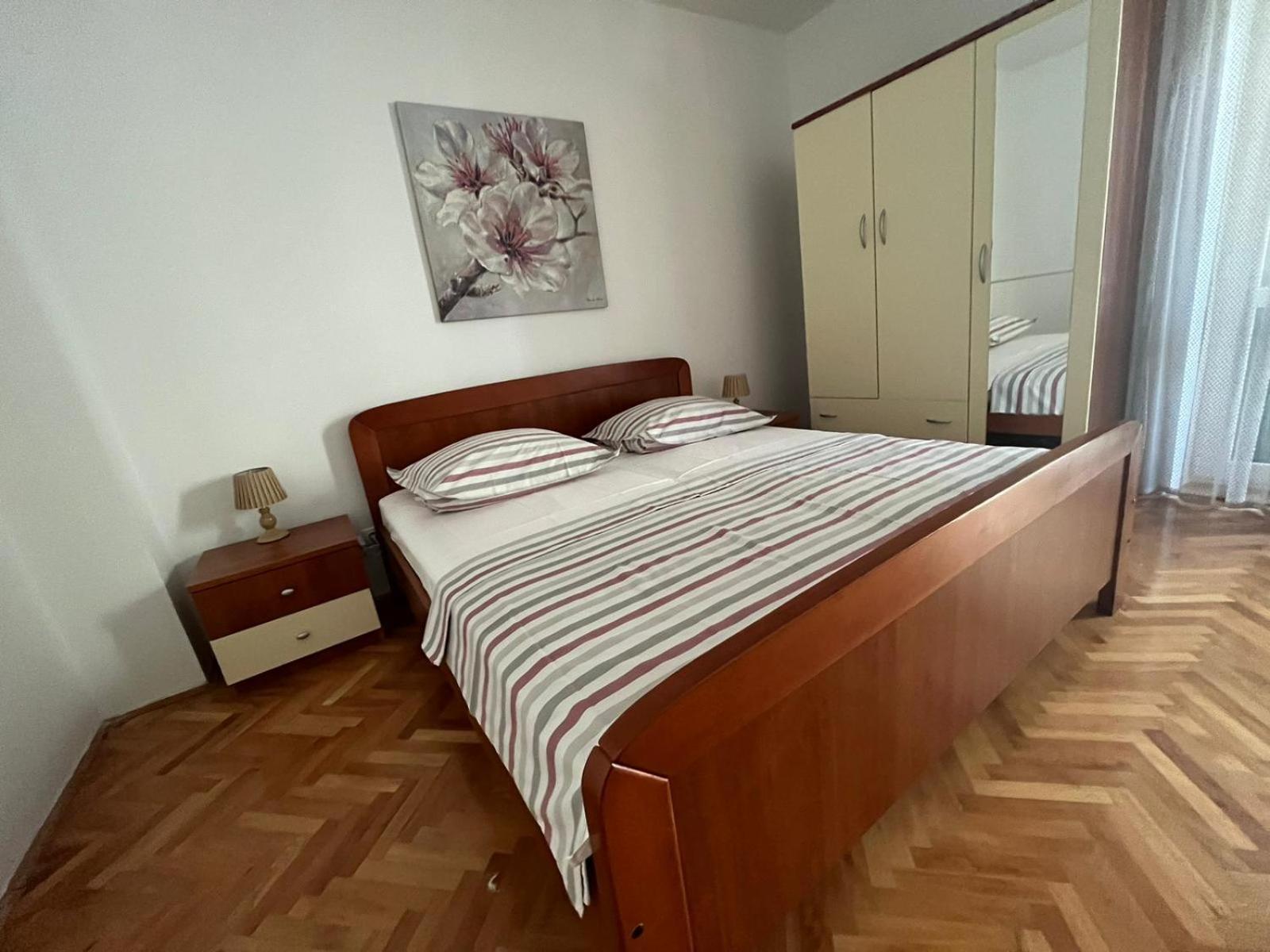 Mucic Apartments Makarska Eksteriør billede