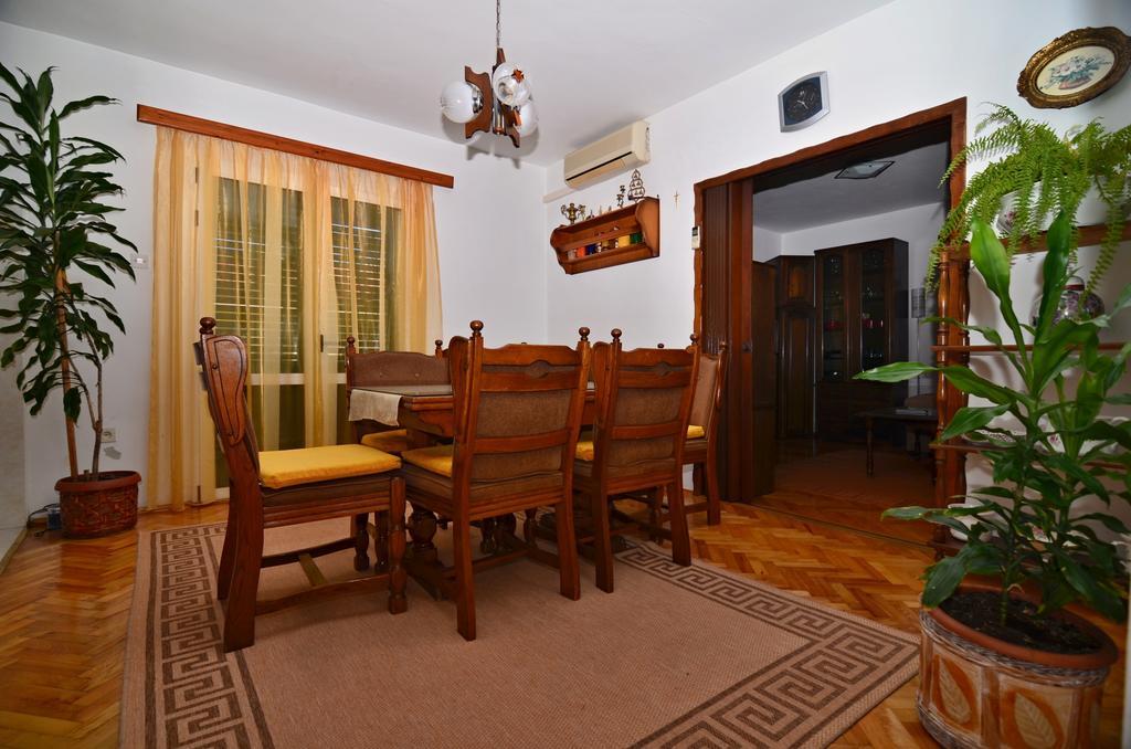 Mucic Apartments Makarska Eksteriør billede